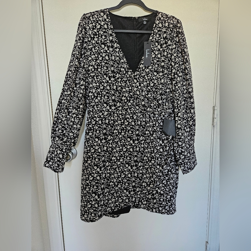 Lulus Black Floral Print Long Sleeve Faux-Wrap Dress